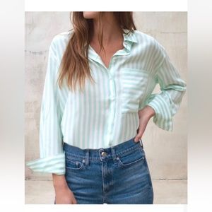 AYR The Deep End Women’s Botton Down Shirt Size Large